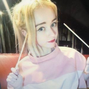 Meet your Posher, Kadence